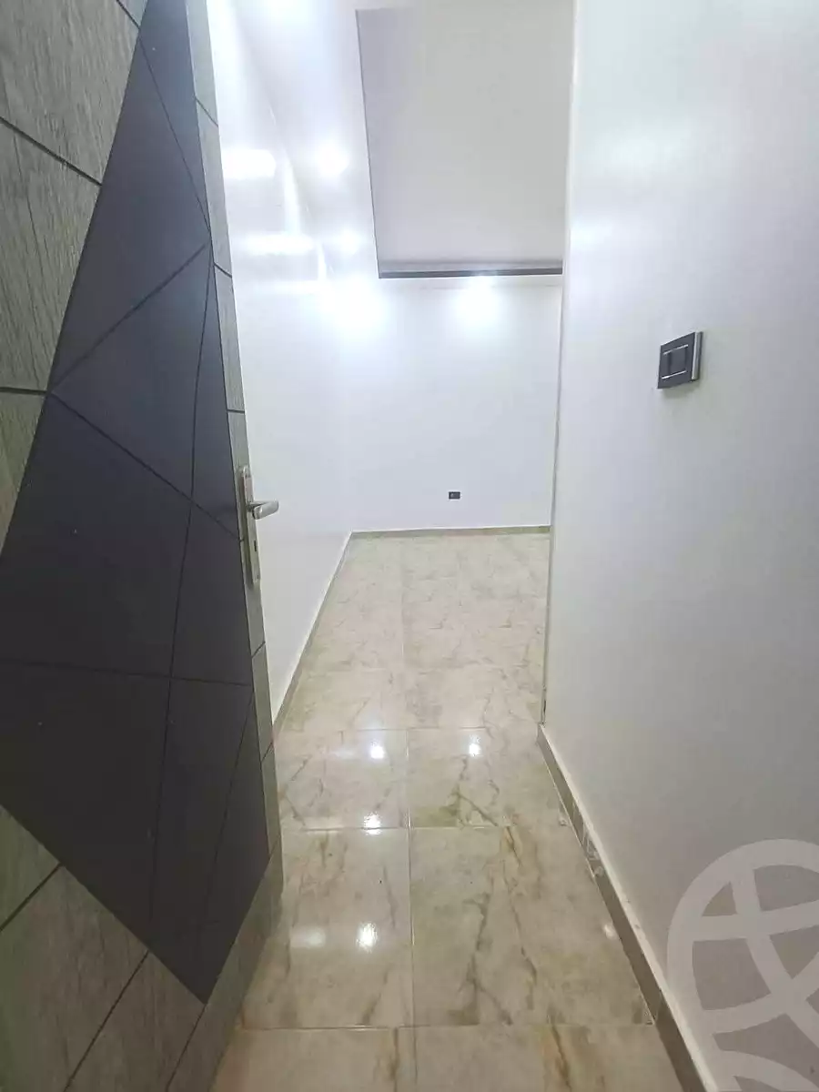 https://aqarmap.com.eg/ar/listing/7035324-for-rent-alexandria-al-agamy-lbytsh