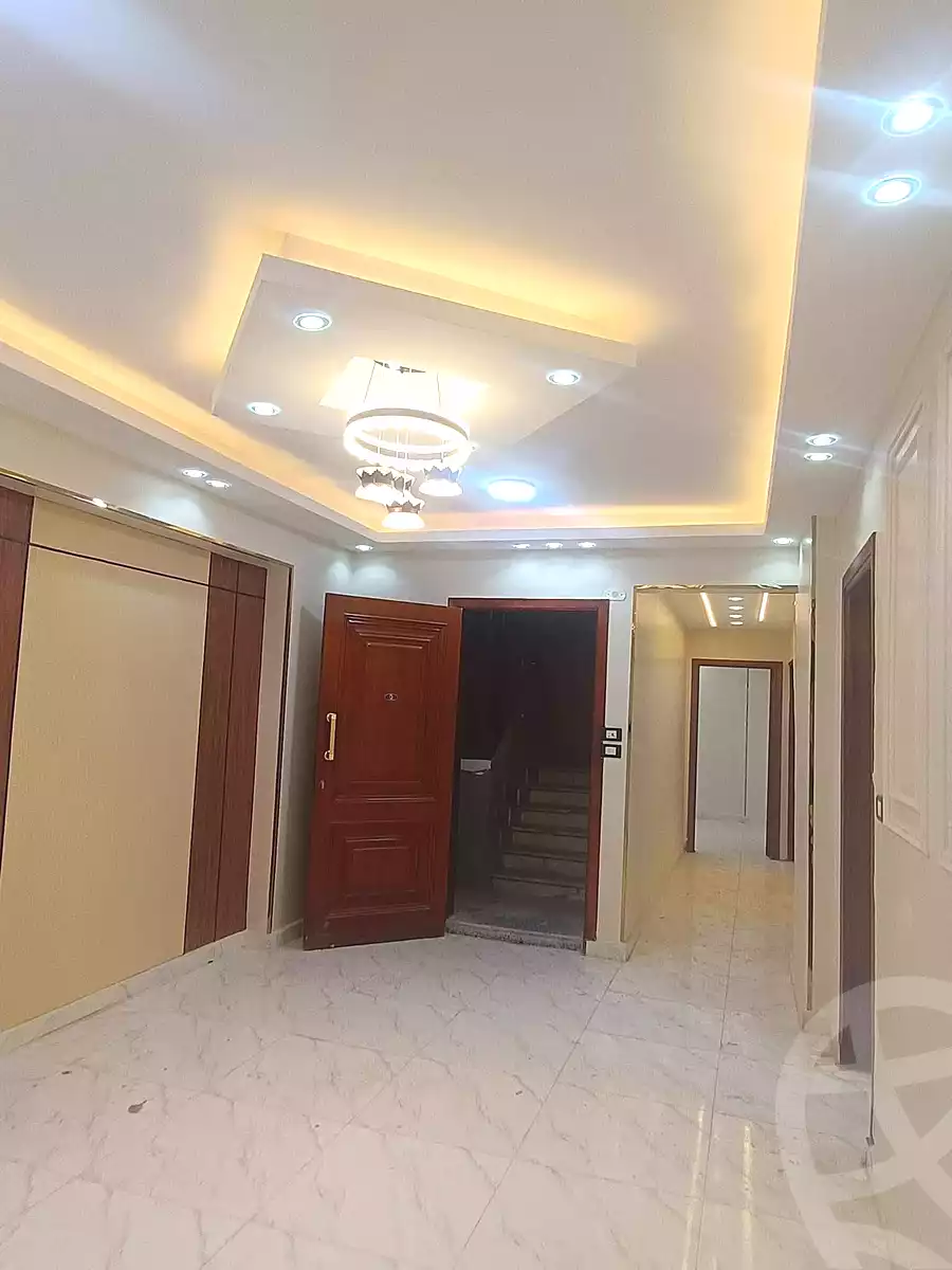 https://aqarmap.com.eg/ar/listing/7035441-for-sale-cairo-elnozha-Streettt-27