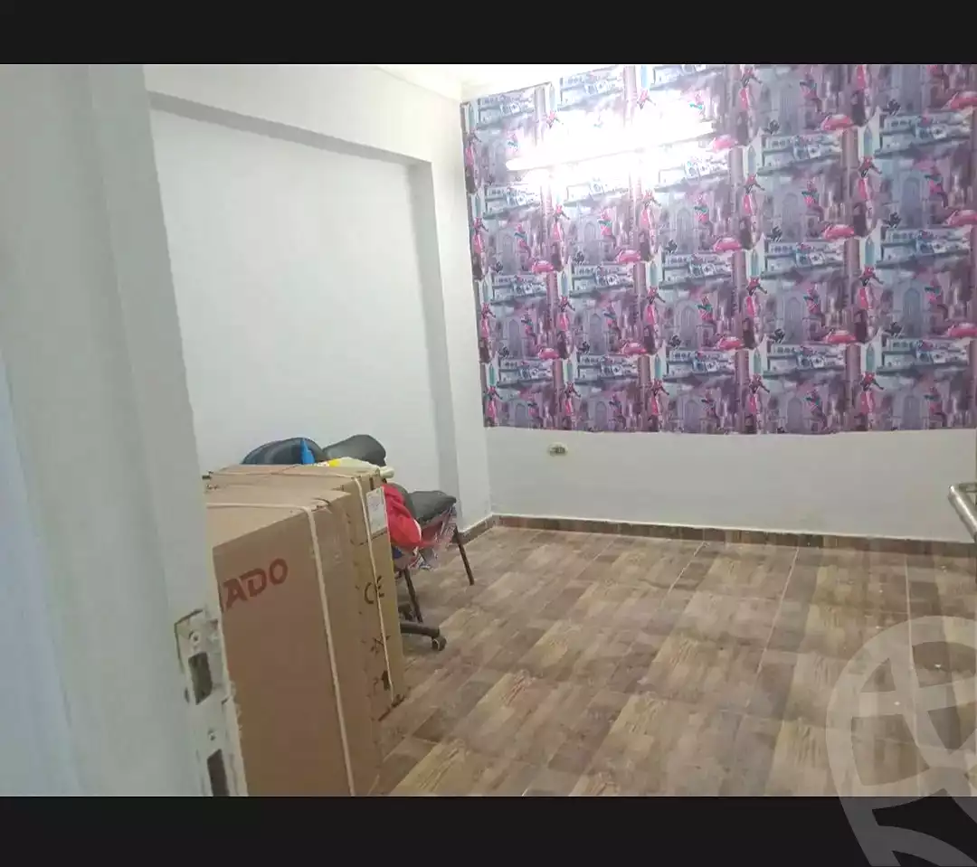https://aqarmap.com.eg/ar/listing/7035439-for-rent-alexandria-el-asafra-shr-mlk-hfny