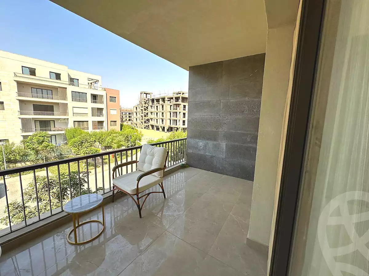 https://aqarmap.com.eg/ar/listing/7035438-for-sale-cairo-new-cairo-compounds-district-5-the-plateau-district-5