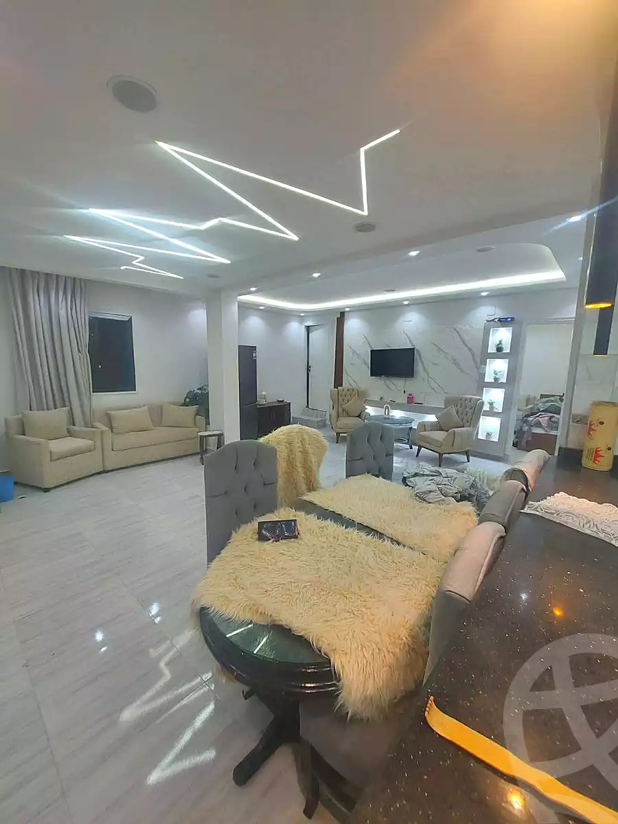 https://aqarmap.com.eg/ar/listing/7035481-for-sale-cairo-helwan-helwan-el-sharkeya-ryad-pasha-st