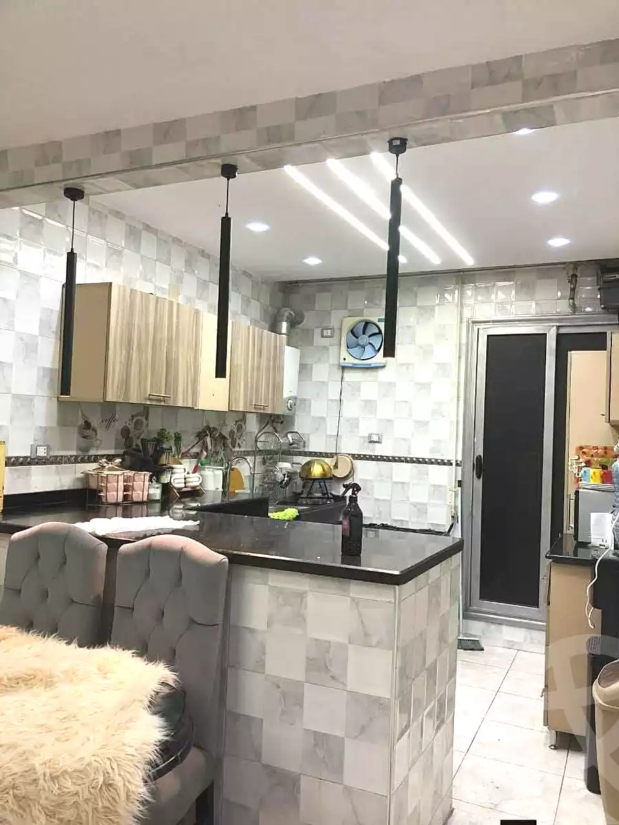 https://aqarmap.com.eg/ar/listing/7035481-for-sale-cairo-helwan-helwan-el-sharkeya-ryad-pasha-st