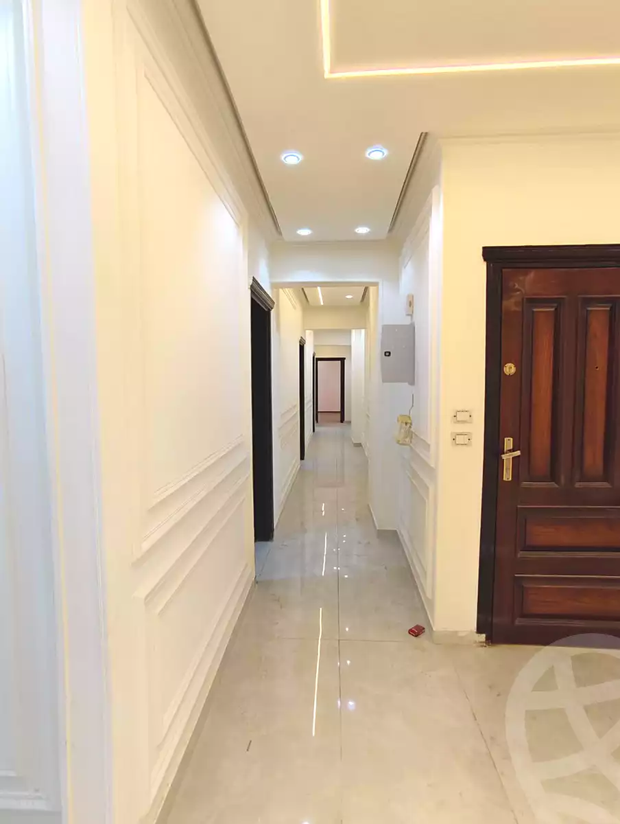 https://aqarmap.com.eg/en/listing/7035470-for-sale-cairo-new-cairo-gharb-arabila-doctor-hani-maher-st