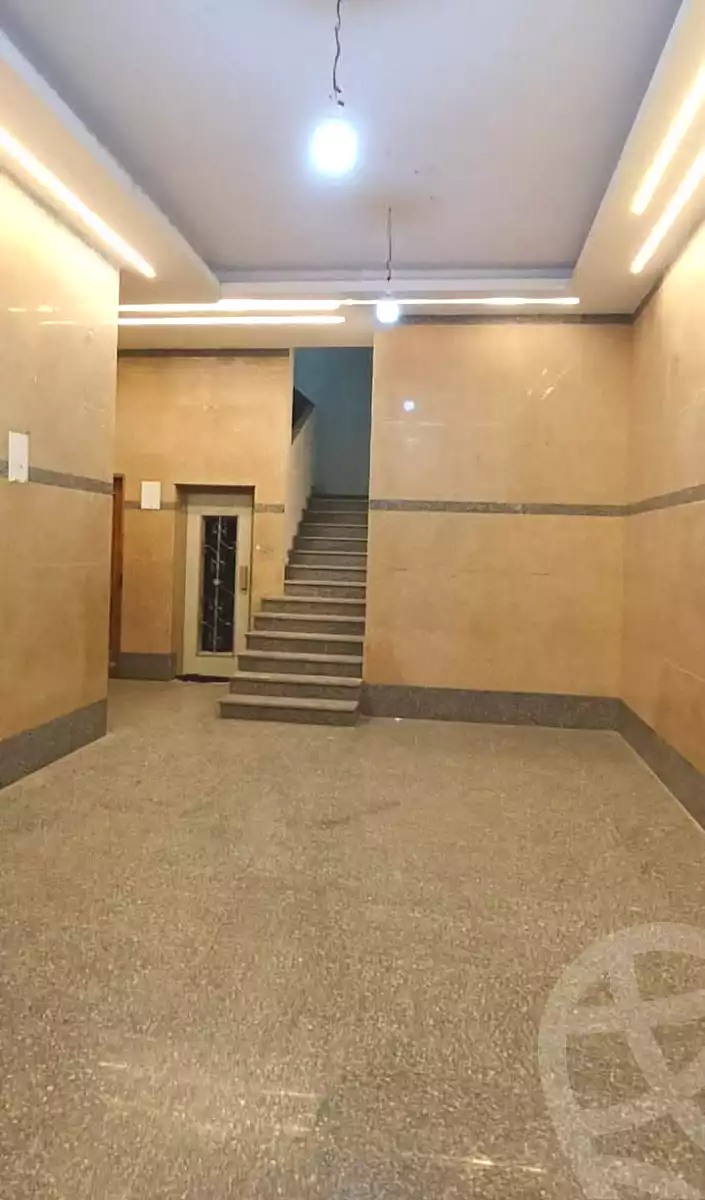 https://aqarmap.com.eg/ar/listing/7035523-for-sale-cairo-helwan-hadayek-helwan-el-eshrein-st