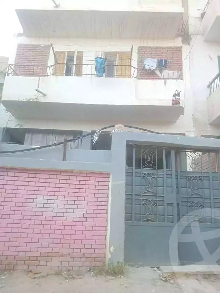 https://aqarmap.com.eg/ar/listing/7035742-for-sale-alexandria-al-agamy-el-hanouvel-el-attar-st