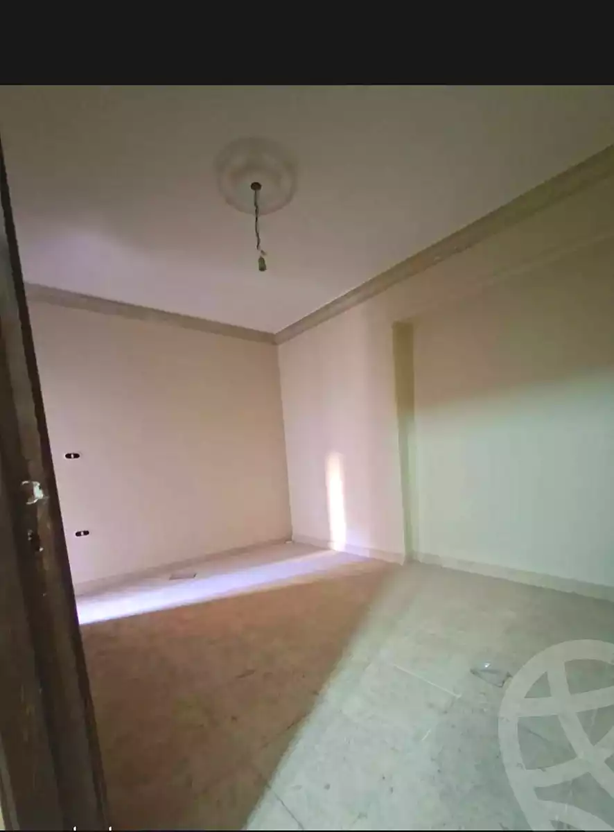 https://aqarmap.com.eg/ar/listing/7035755-for-sale-alexandria-miami