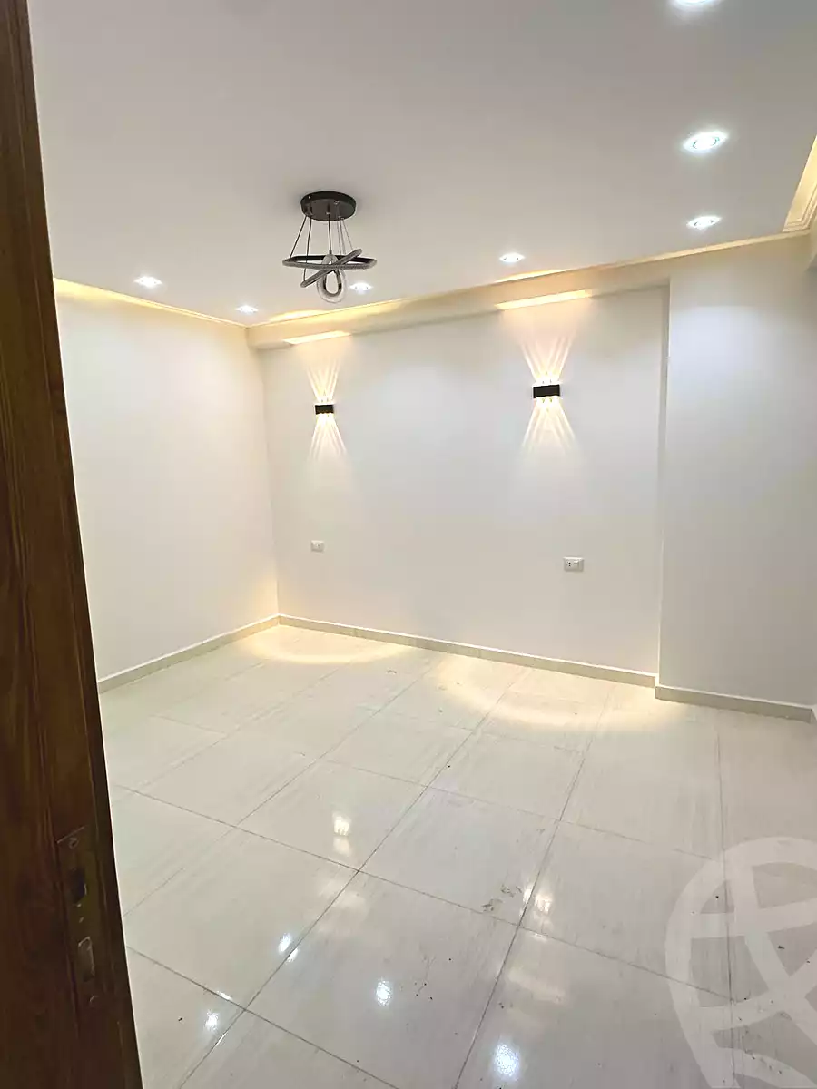 https://aqarmap.com.eg/en/listing/7035971-for-sale-cairo-el-haram-el-lebeny-el-magzar-el-aly-st