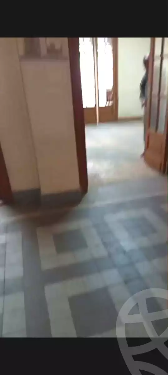 https://aqarmap.com.eg/en/listing/7036002-for-rent-cairo-downtown-el-azbakya-el-gomhoreya-st
