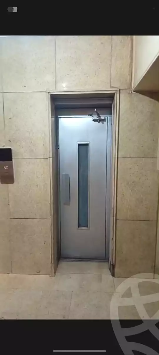 https://aqarmap.com.eg/ar/listing/7036034-for-rent-cairo-downtown-el-azbakya-mohamed-bek-el-alfy-st