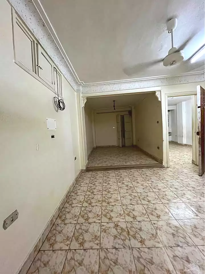 https://aqarmap.com.eg/ar/listing/7036055-for-rent-cairo-el-zaytun-lzytwn-lgrby
