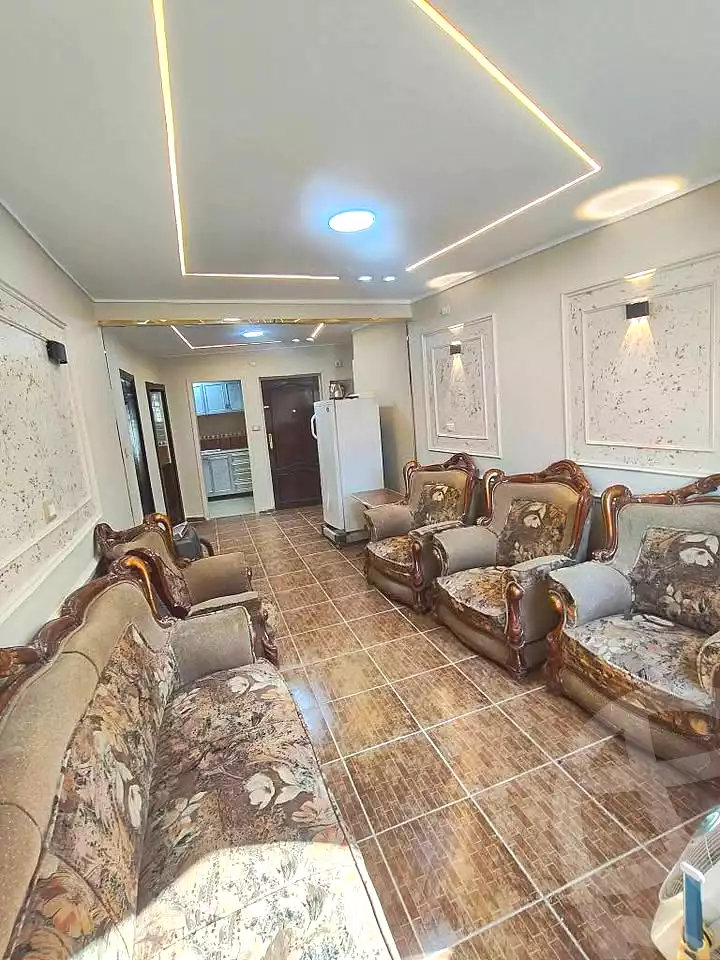 https://aqarmap.com.eg/ar/listing/7036091-for-sale-alexandria-miami-mahmoud-el-isawy-st
