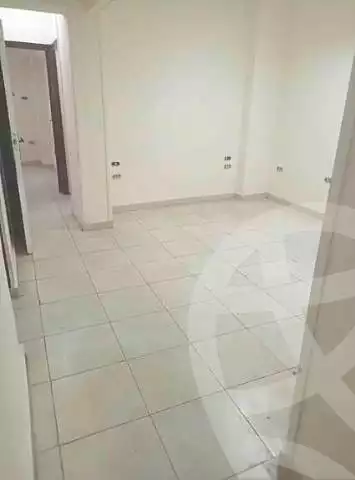 https://aqarmap.com.eg/ar/listing/7036097-for-rent-alexandria-miami