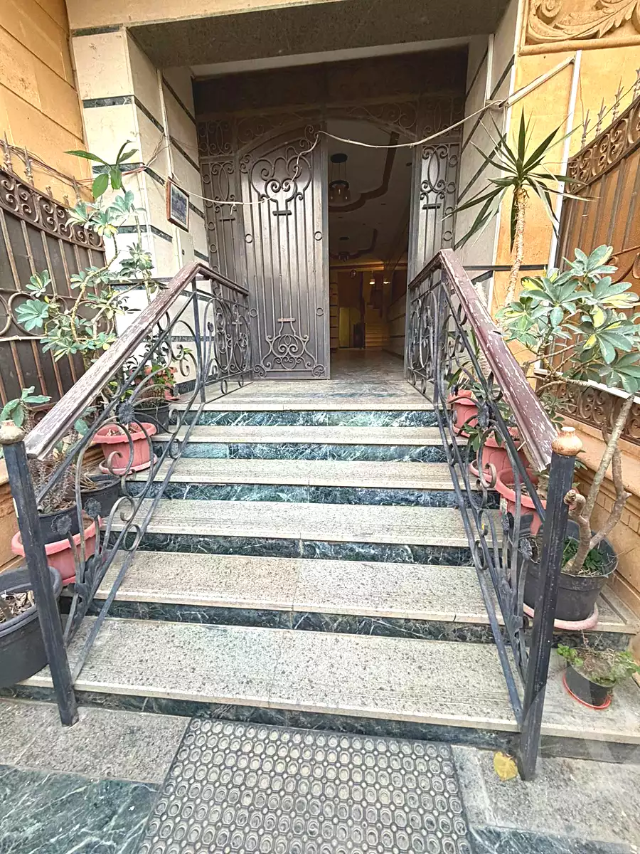 https://aqarmap.com.eg/ar/listing/7036114-for-sale-cairo-new-cairo-el-banafsg-el-banafsag-12