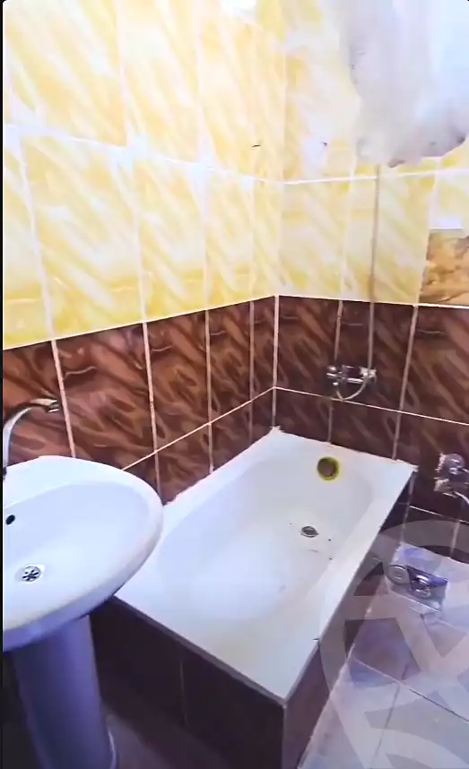 https://aqarmap.com.eg/ar/listing/7036497-for-sale-alexandria-al-agamy-shataa-el-nakheel