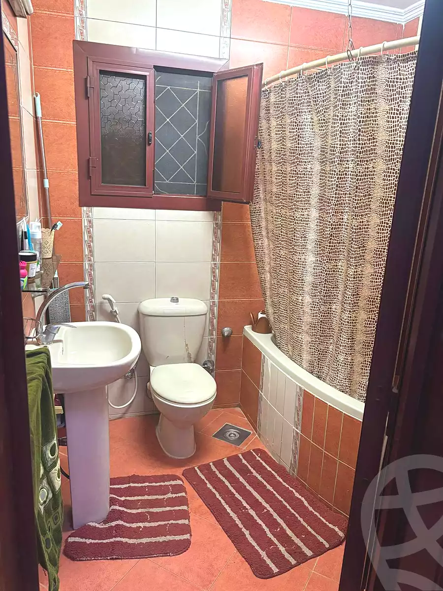 https://aqarmap.com.eg/ar/listing/7036631-for-sale-cairo-helwan-helwan-el-sharkeya-abd-el-rahman-pasha-st