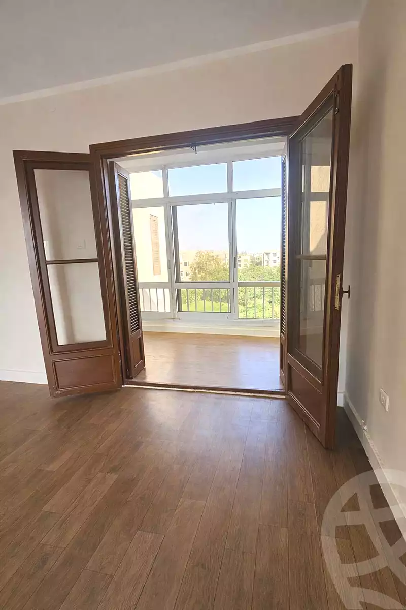 https://aqarmap.com.eg/ar/listing/7036765-for-sale-cairo-6th-of-october-el-hay-el-motamyz