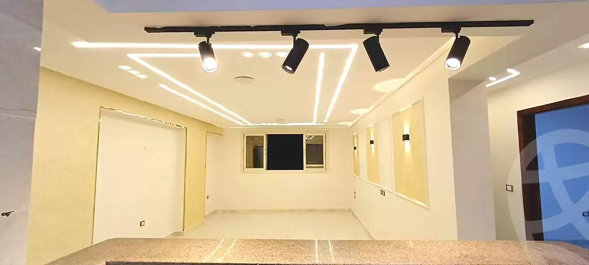https://aqarmap.com.eg/en/listing/7037165-for-sale-cairo-helwan-hadayek-helwan-nile-corniche-st