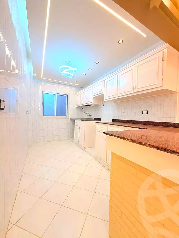 https://aqarmap.com.eg/ar/listing/7037511-for-sale-alexandria-al-agamy-shataa-el-nakheel
