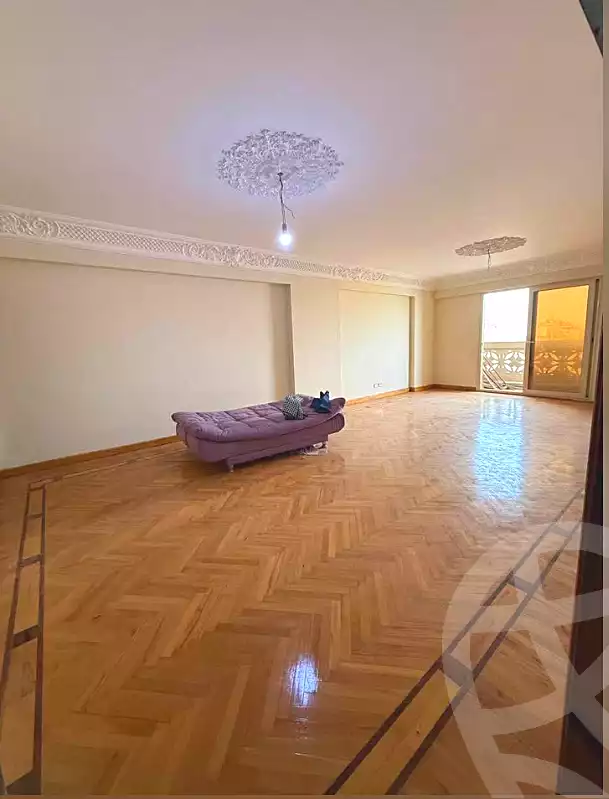 https://aqarmap.com.eg/ar/listing/7037736-for-sale-alexandria-camp-cesar-port-said-street