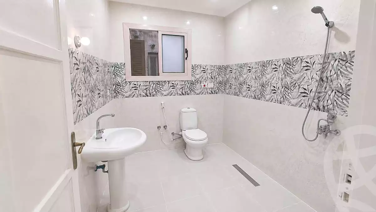 https://aqarmap.com.eg/en/listing/7037741-for-rent-cairo-ain-shams-ain-shams-el-sharkia-el-eshrein-stt