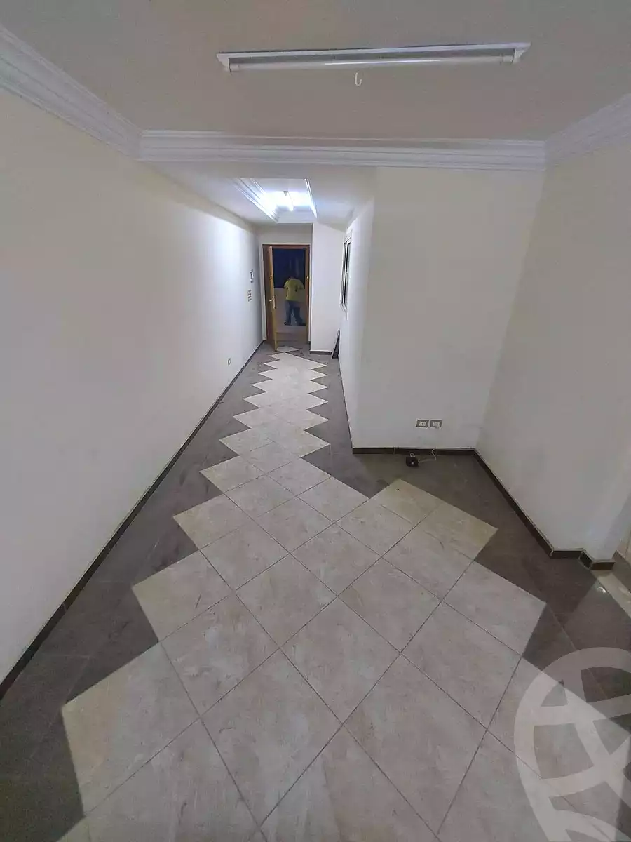 https://aqarmap.com.eg/en/listing/7037882-for-rent-cairo-helwan-sherif-st