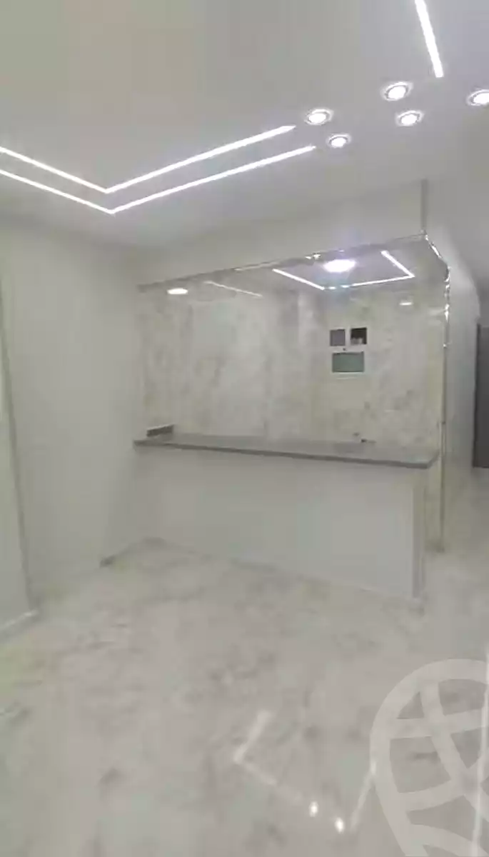 https://aqarmap.com.eg/ar/listing/7037970-for-sale-cairo-nozha-2-el-khamseen-st