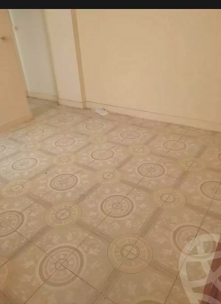 https://aqarmap.com.eg/ar/listing/7038375-for-sale-alexandria-sydy-bshr-sydy-bshr-bhry