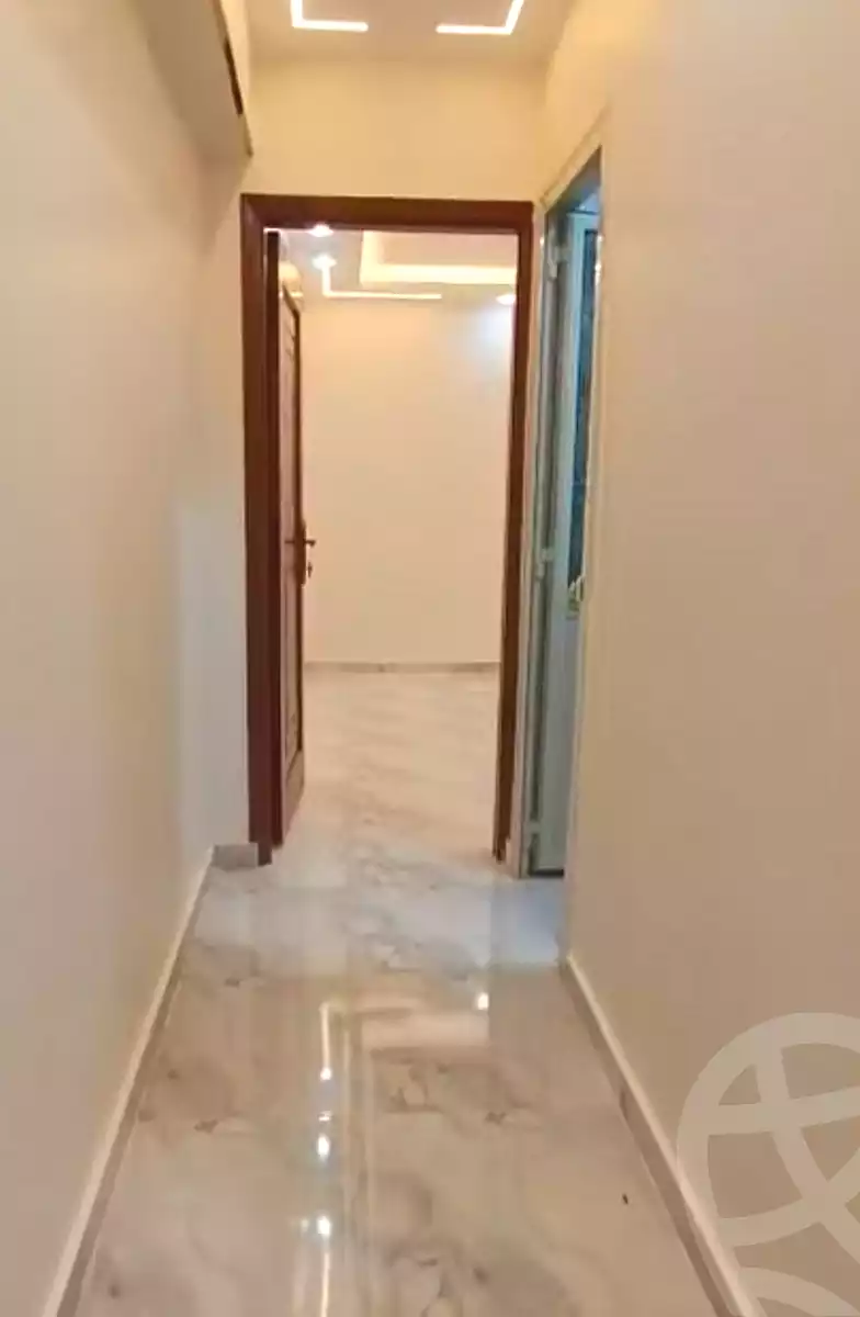 https://aqarmap.com.eg/ar/listing/7038408-for-sale-cairo-elnozha-Streettt-27