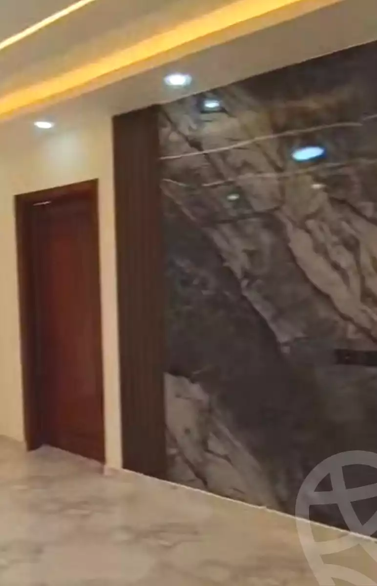 https://aqarmap.com.eg/ar/listing/7038408-for-sale-cairo-elnozha-Streettt-27