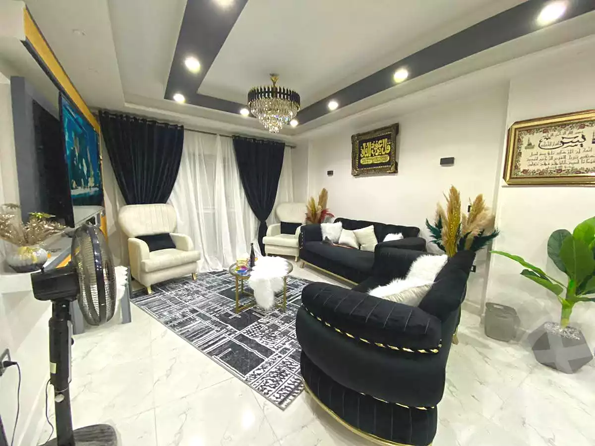 https://aqarmap.com.eg/ar/listing/7038426-for-sale-cairo-nozha-2-el-khamseen-st