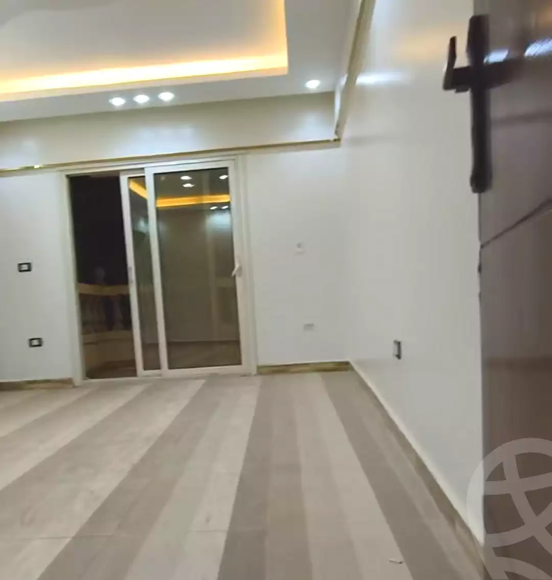 https://aqarmap.com.eg/ar/listing/7038510-for-sale-cairo-elnozha-Streettt-27