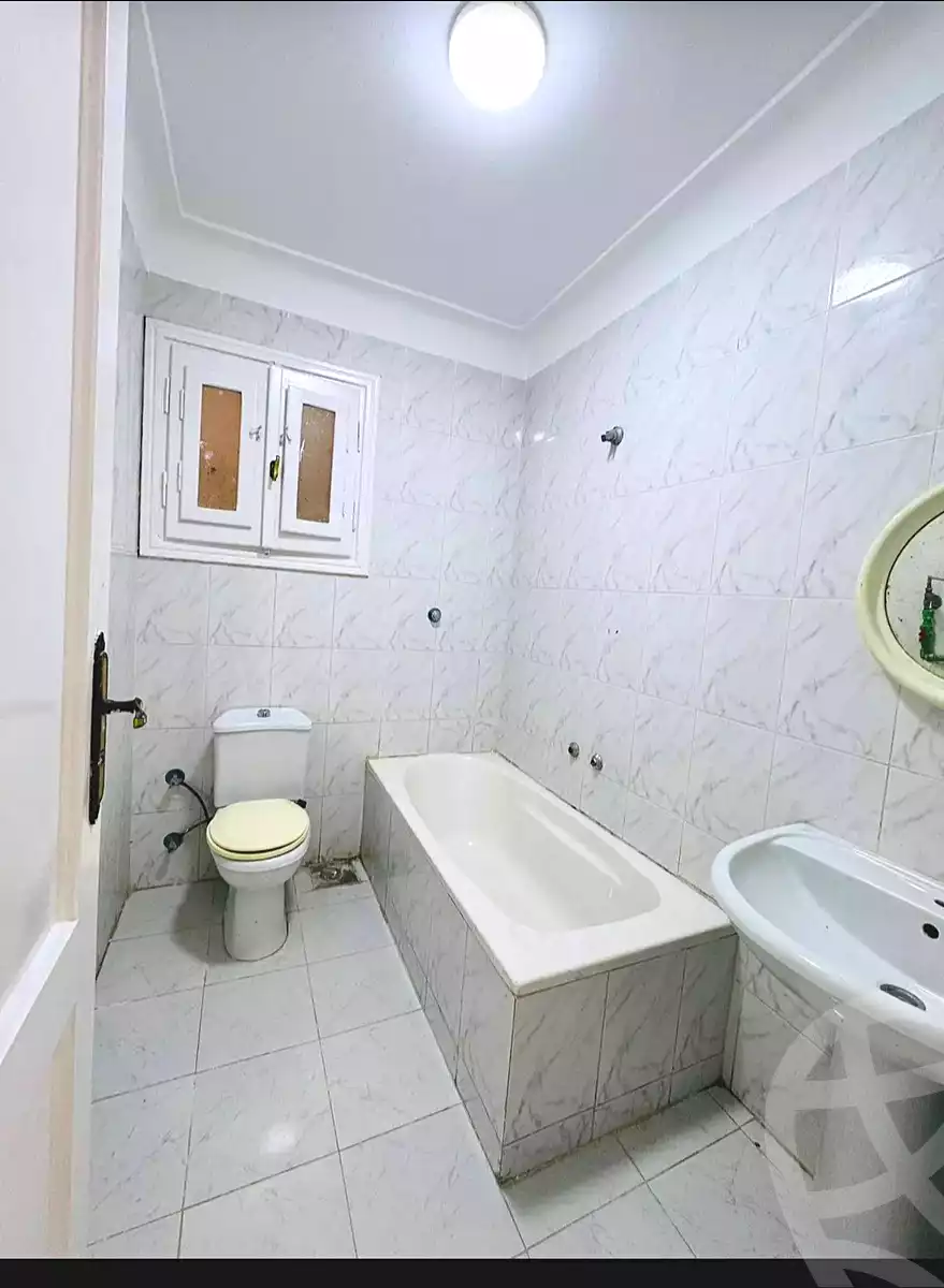https://aqarmap.com.eg/ar/listing/7038627-for-sale-alexandria-al-agamy-shataa-el-nakheel