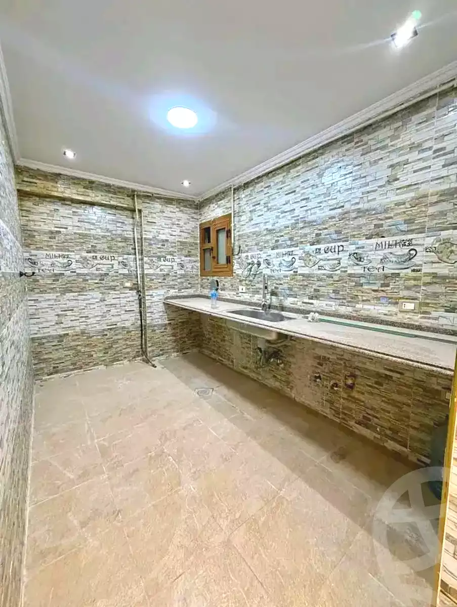 https://aqarmap.com.eg/en/listing/7038637-for-sale-alexandria-al-agamy-lbytsh-el-reyad-st