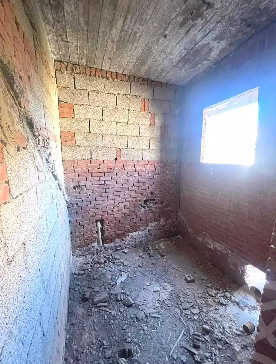 https://aqarmap.com.eg/ar/listing/7038646-for-sale-alexandria-al-agamy-el-hanouvel
