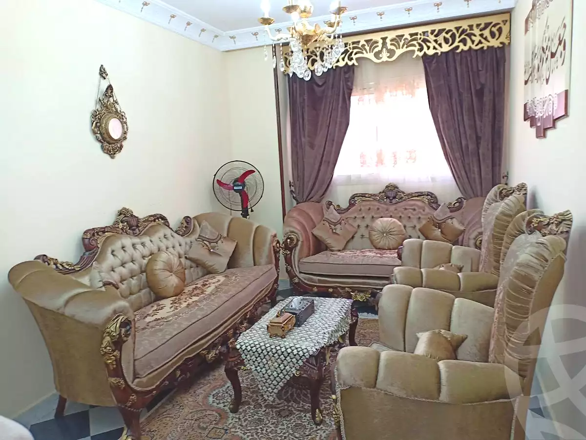 https://aqarmap.com.eg/ar/listing/7038694-for-sale-cairo-helwan-helwan-el-sharkeya-mostafa-safwat-st