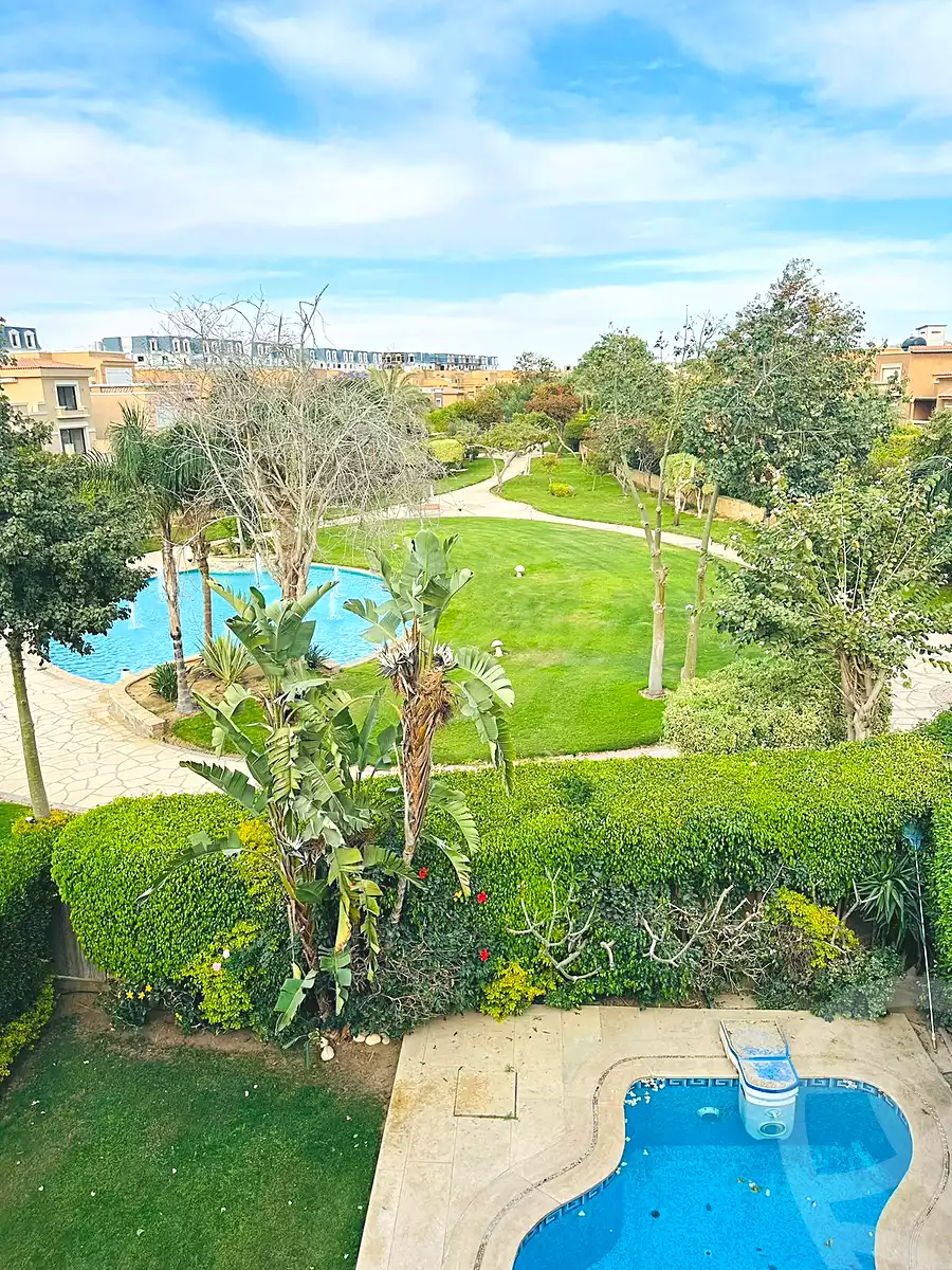 https://aqarmap.com.eg/en/listing/7039078-for-sale-cairo-new-cairo-compounds-byljyw