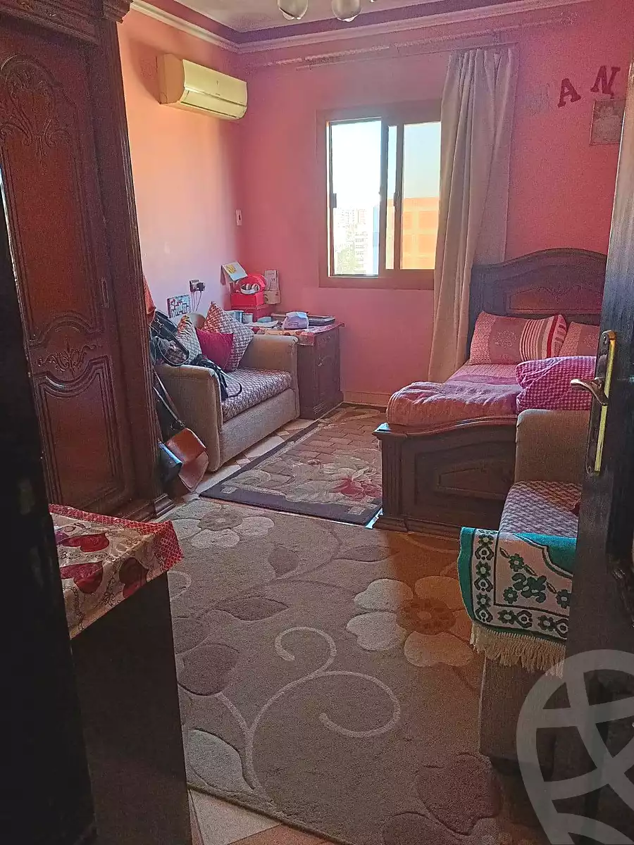 https://aqarmap.com.eg/ar/listing/7039353-for-sale-cairo-helwan-rostom-st