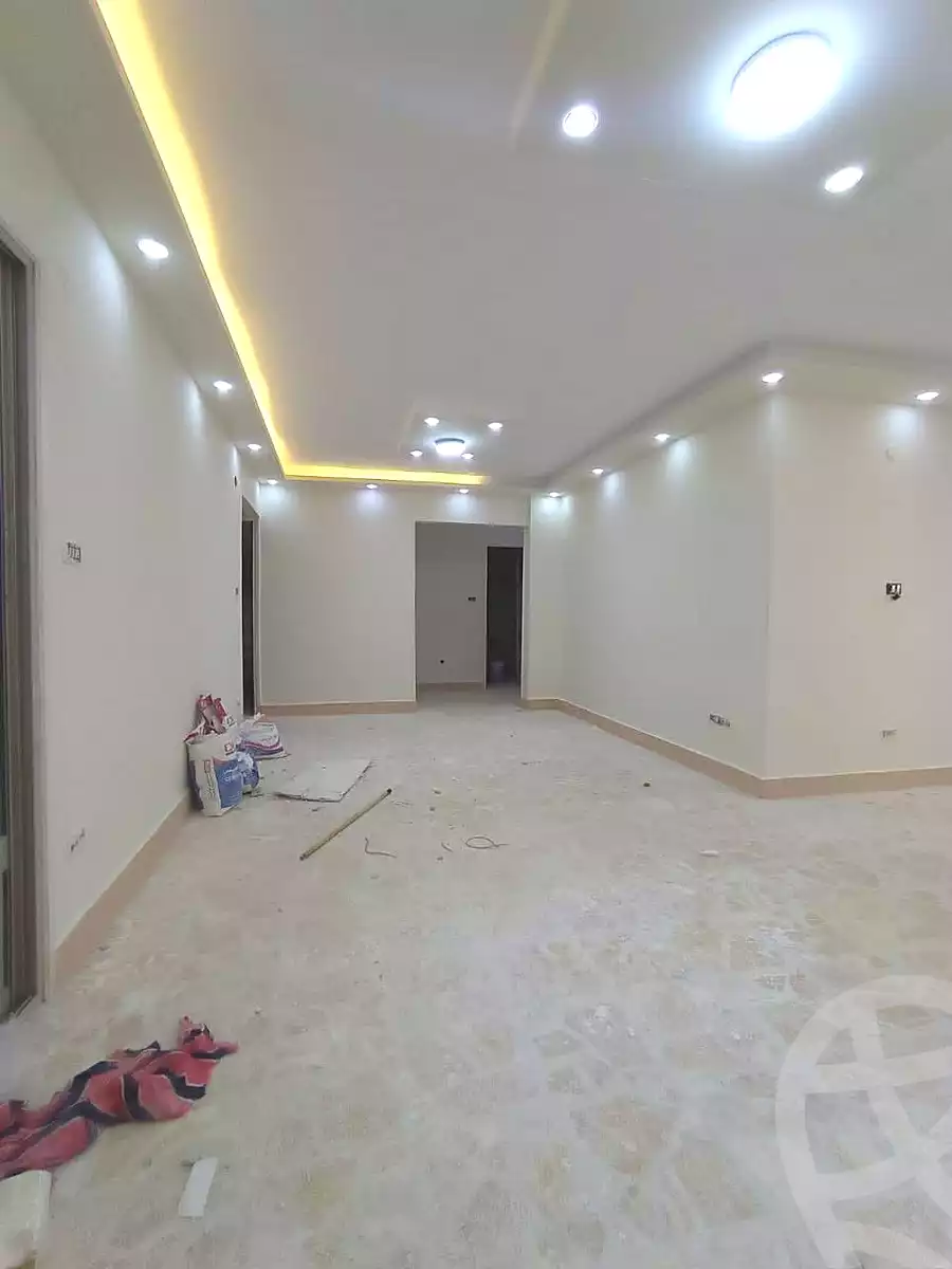 https://aqarmap.com.eg/ar/listing/7039448-for-sale-alexandria-al-agamy-lbytsh-el-zahraa-st