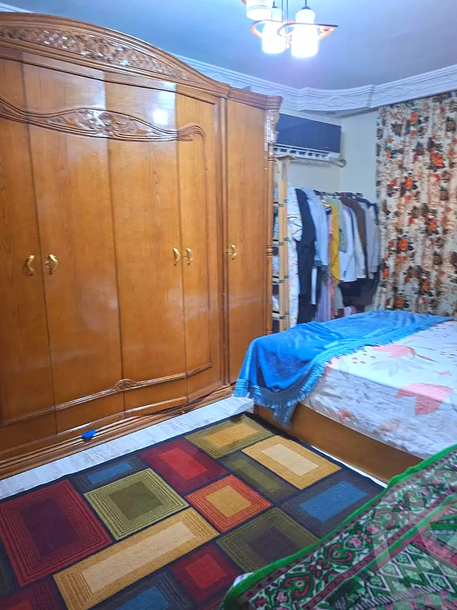 https://aqarmap.com.eg/ar/listing/7039562-for-sale-cairo-helwan-mahmoud-khater-st