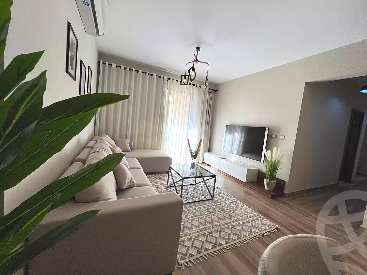 https://aqarmap.com.eg/en/listing/7039676-for-rent-cairo-new-cairo-compounds-eastown-spectrum-eastown-compound