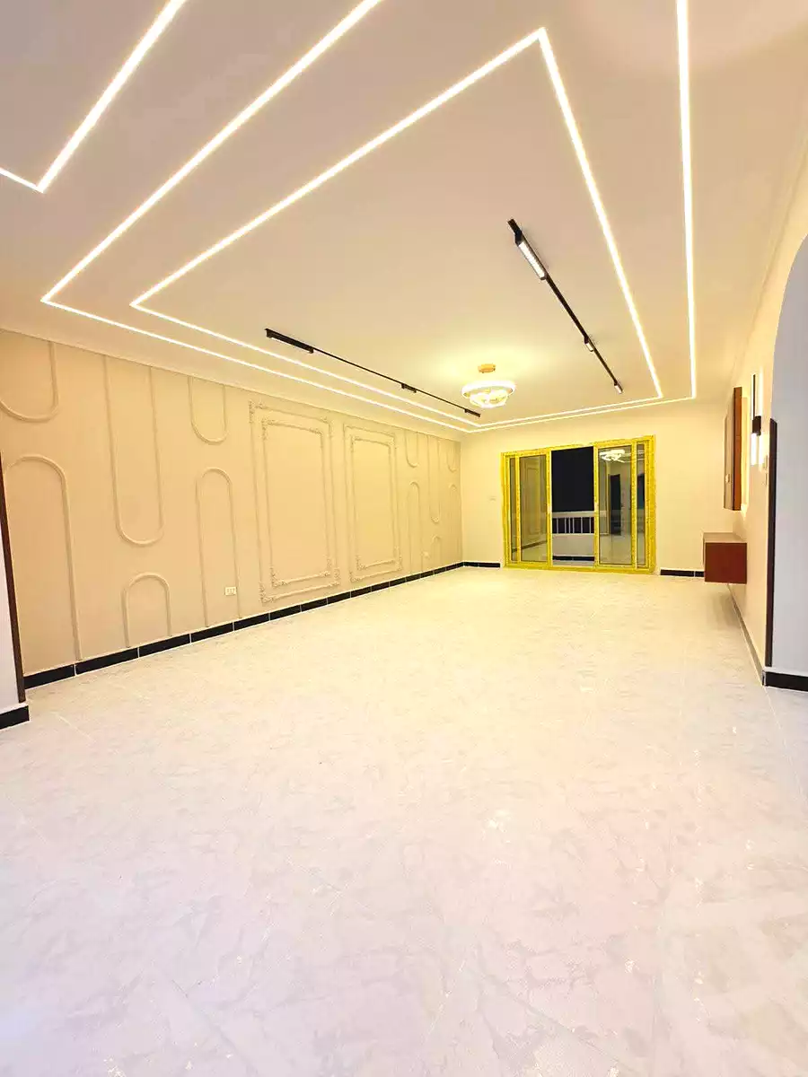 https://aqarmap.com.eg/ar/listing/7039697-for-sale-alexandria-al-agamy-el-hanouvel