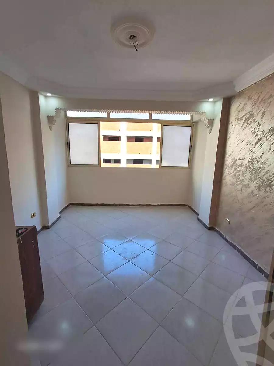 https://aqarmap.com.eg/ar/listing/7039855-for-sale-alexandria-lsywf-el-falki