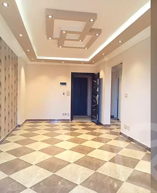 https://aqarmap.com.eg/ar/listing/7039881-for-sale-alexandria-sydy-bshr-sydy-bshr-bhry-khalil-hamada-st