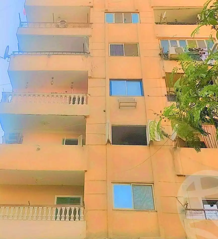 https://aqarmap.com.eg/ar/listing/7040029-for-sale-cairo-faisal-el-matbeaa-amr-ibn-al-aas-st