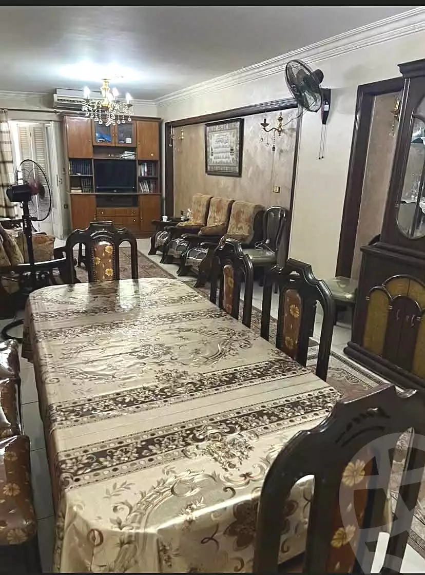https://aqarmap.com.eg/ar/listing/7040230-for-sale-cairo-hadayek-el-koba-teraat-al-gabal-st