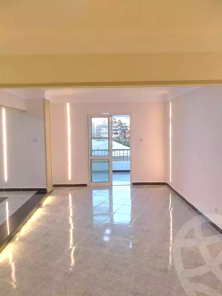 https://aqarmap.com.eg/en/listing/7040266-for-sale-alexandria-al-agamy