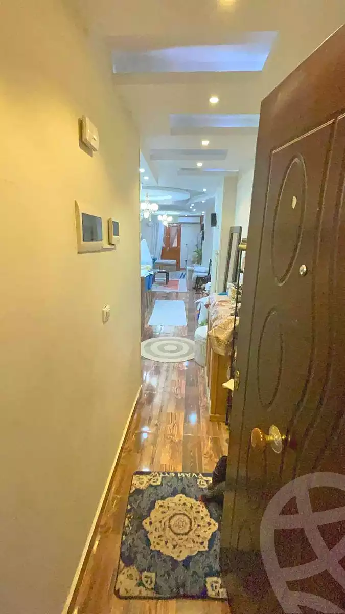 https://aqarmap.com.eg/ar/listing/7040292-for-sale-cairo-elnozha-matar-st