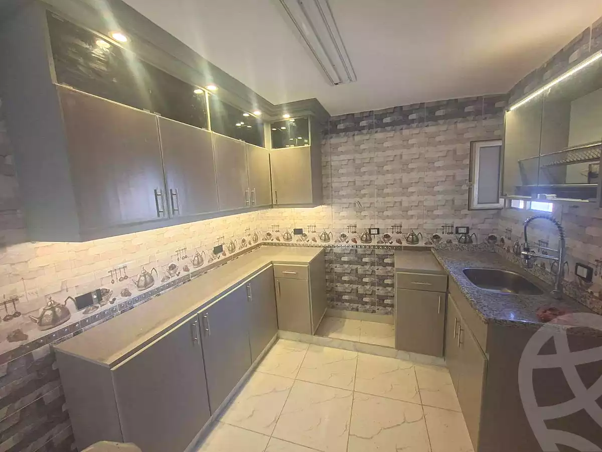 https://aqarmap.com.eg/en/listing/7040295-for-sale-cairo-ain-shams