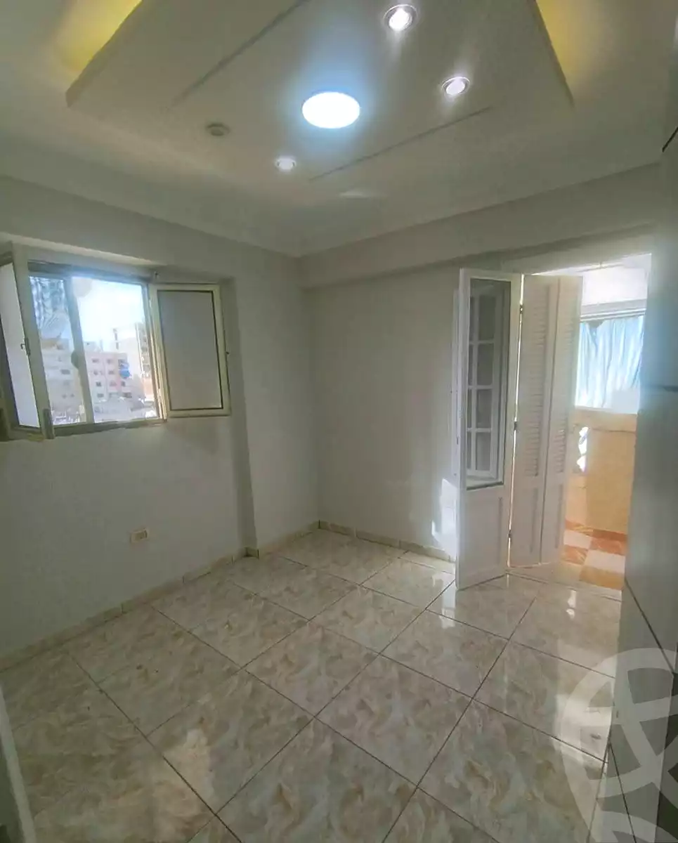 https://aqarmap.com.eg/ar/listing/7040377-for-sale-alexandria-lsywf-el-falki