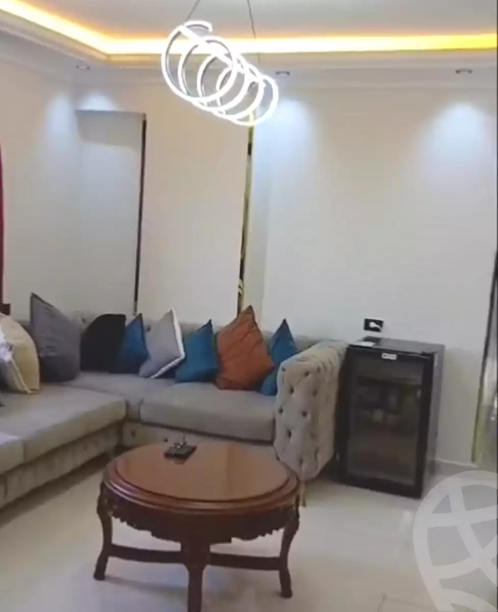 https://aqarmap.com.eg/en/listing/7040480-for-sale-cairo-ain-shams-el-naam